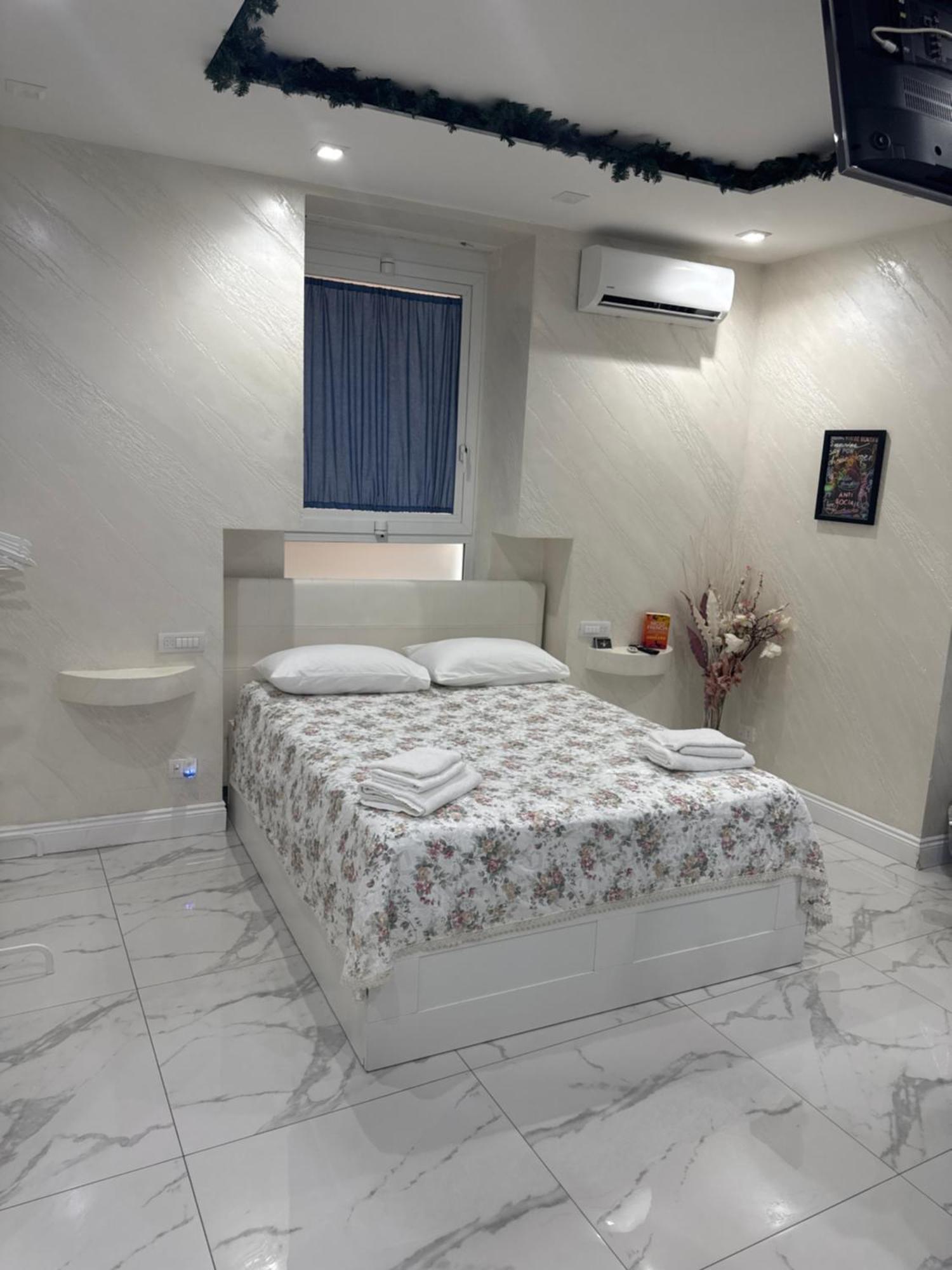Duoarianna Apartment เนเปิลส์ ภายนอก รูปภาพ